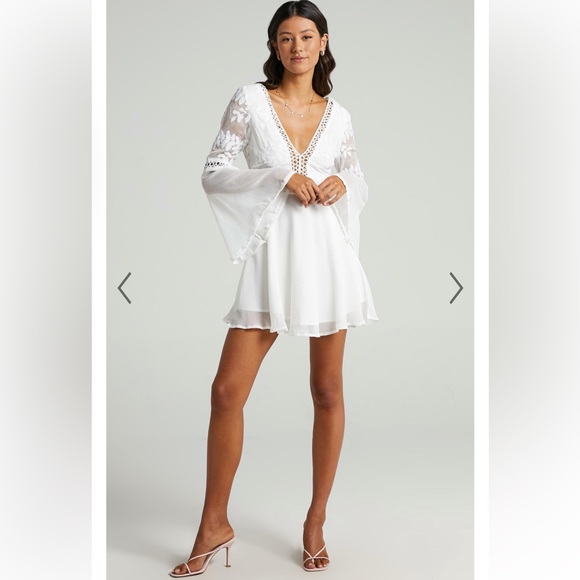 STOP PRETENDING DRESS IN WHITE - Picture 2 of 11